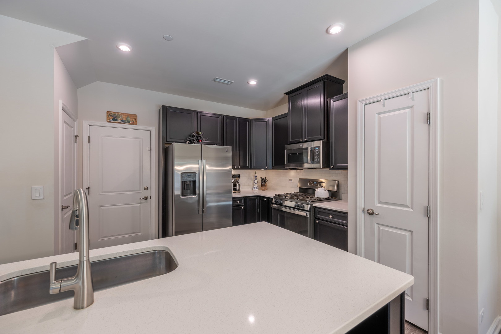 3363 Helene Rieder Drive Montgomery, IL 60538 - Photo 4 of 22