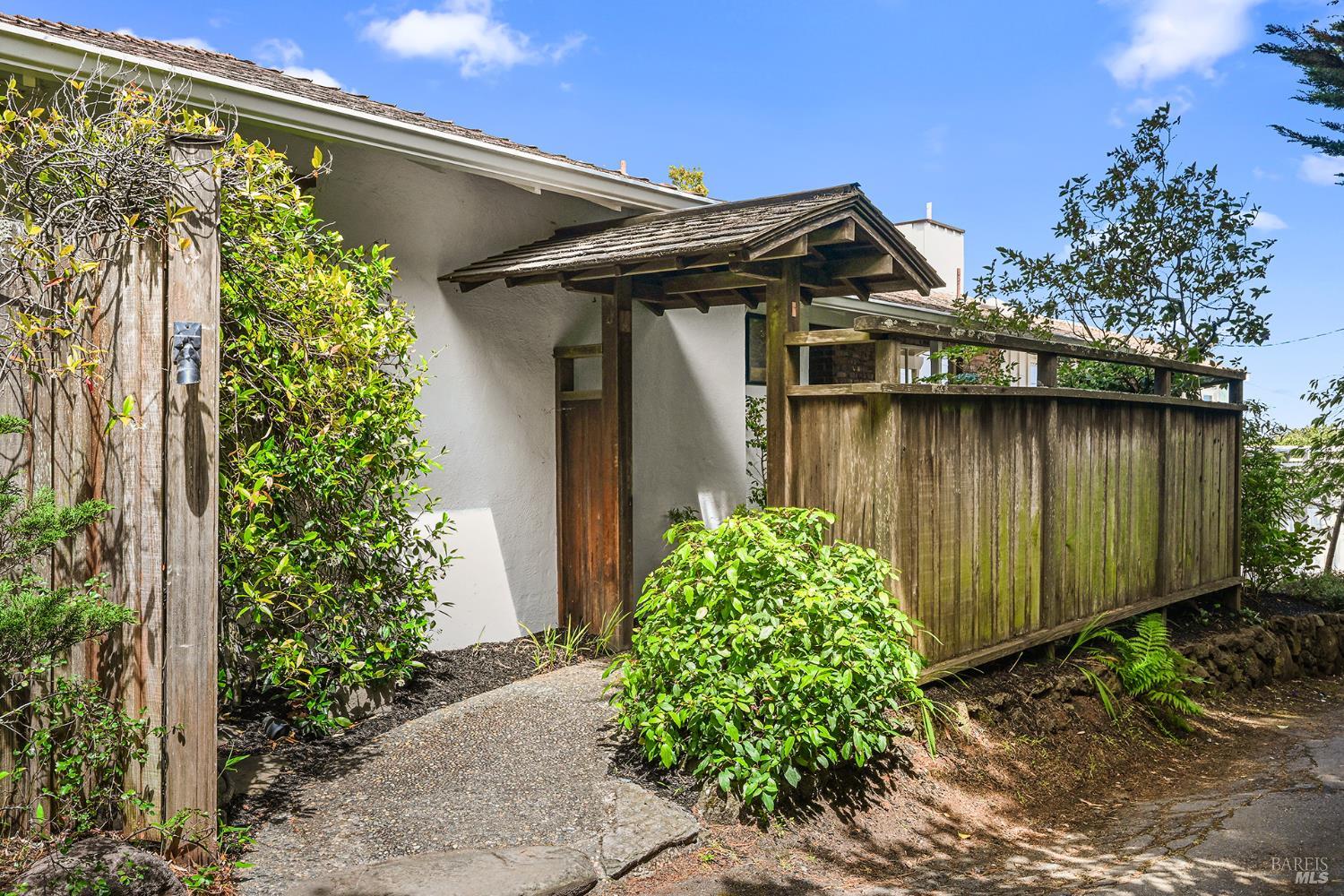 73 Cloud View Road Sausalito, CA 94965 - Photo 56 of 60