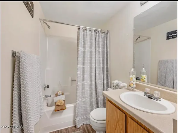 $837 | 5750 North 59th Avenue, Unit 1A, Glendale, AZ 85301