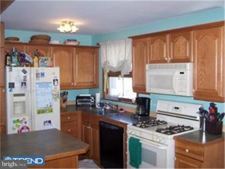 621 Exton Road Hatboro, PA 19040 - Photo 6 of 12