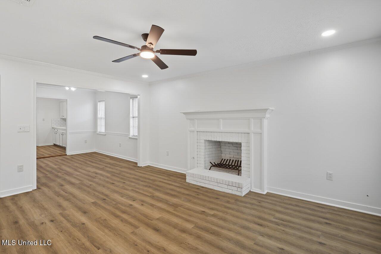 327 Peach Orchard Drive Ridgeland, MS 39157 - Photo 5 of 28 327 Peach Orchard Dr Home Tours MS 5 (1