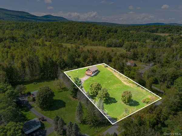 $377,000 | 1355 Cornwallville Road, Durham, NY 12418