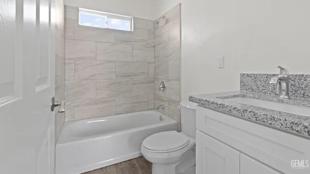 $359,000 | Undisclosed Address, Taft, CA 93268