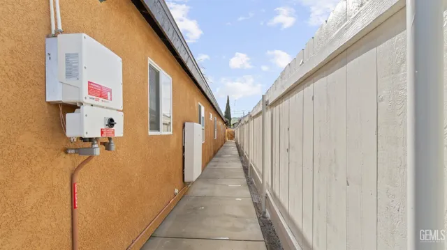 $359,000 | Undisclosed Address, Taft, CA 93268