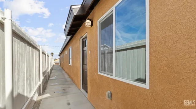 $359,000 | Undisclosed Address, Taft, CA 93268