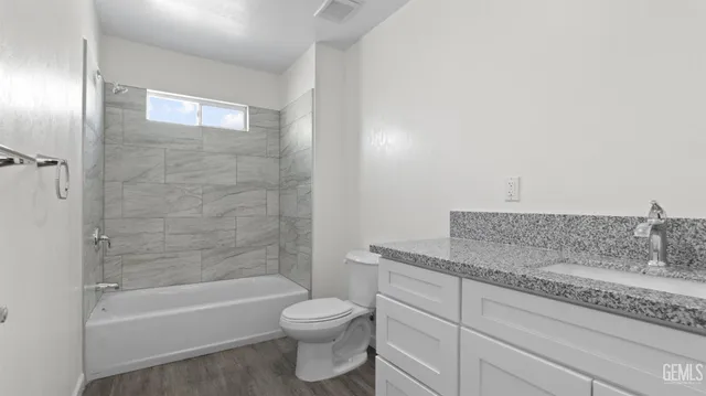 $359,000 | Undisclosed Address, Taft, CA 93268