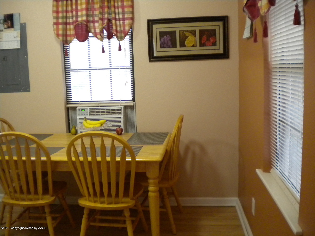 4224 South Harrison Street Amarillo, TX 79110 - Photo 8 of 15 a view of a dining room with furniture