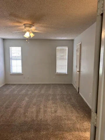 $1,500 | 6220 7th Street, Lubbock, TX 79416