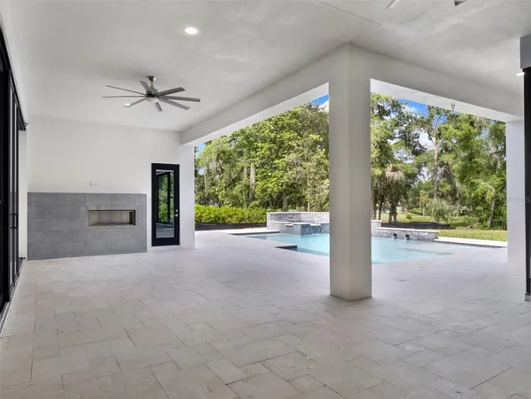 $2,300,000 | 7615 Southeast 12th Circle, Ocala, FL 34480