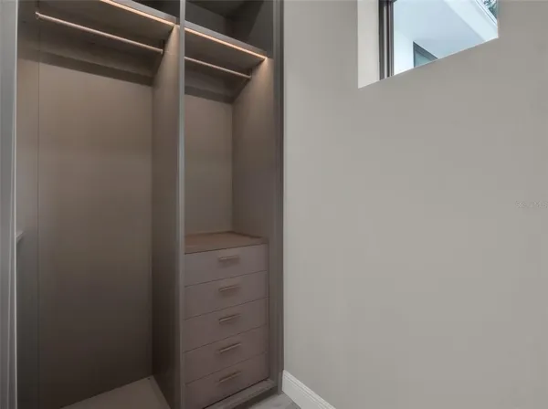 $2,300,000 | 7615 Southeast 12th Circle, Ocala, FL 34480