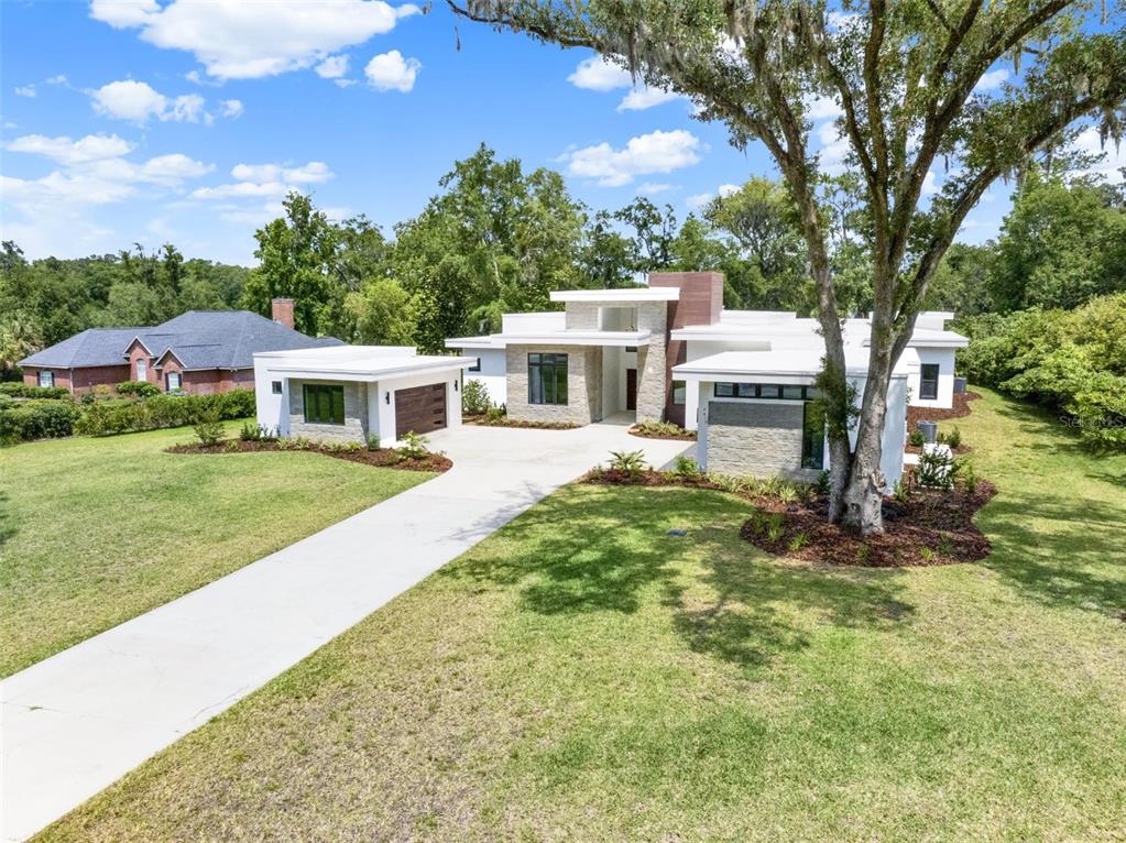 7615 Southeast 12th Circle Ocala, FL 34480 - Photo 7 of 100