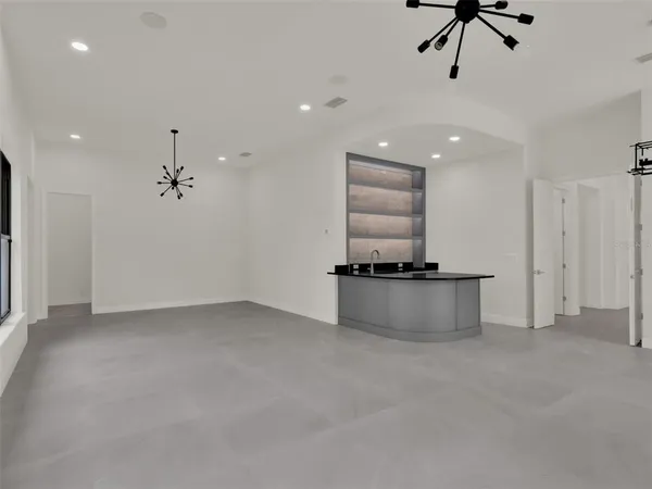 $2,300,000 | 7615 Southeast 12th Circle, Ocala, FL 34480