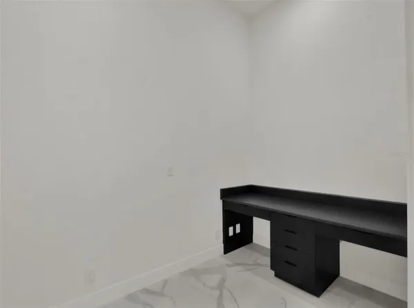 $2,300,000 | 7615 Southeast 12th Circle, Ocala, FL 34480