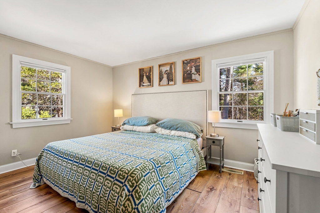 5 Pershing Avenue Acushnet, MA 02743 - Photo 16 of 33