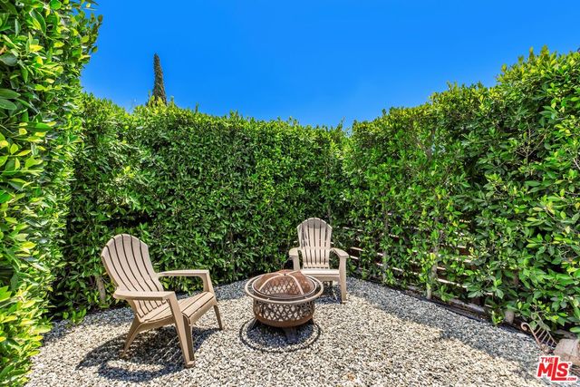 $710,000 | 1151 North New Hampshire Avenue, Los Angeles, CA 90029