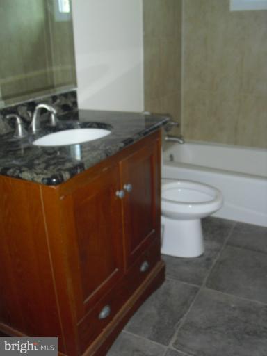 607 West Poplar Road Sterling, VA 20164 - Photo 1 of 5 Bath (Master)