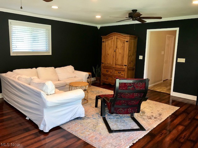 469 Harris Road Cleveland, OH 44143 - Photo 14 of 24 Gallery Image 14