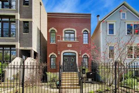 $1,950,000 | 3111 North Kenmore Avenue, Chicago, IL 60657