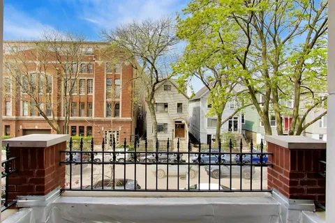 $1,950,000 | 3111 North Kenmore Avenue, Chicago, IL 60657