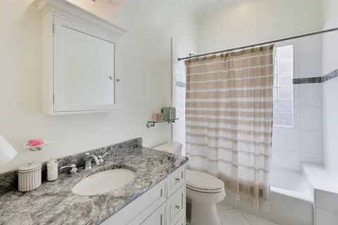 $1,950,000 | 3111 North Kenmore Avenue, Chicago, IL 60657