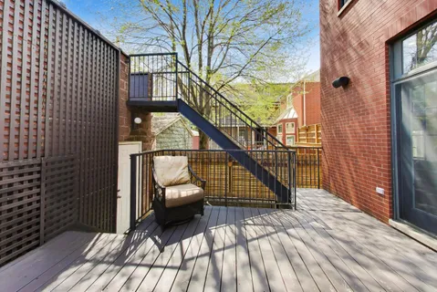 $1,950,000 | 3111 North Kenmore Avenue, Chicago, IL 60657