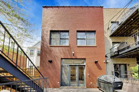 $1,950,000 | 3111 North Kenmore Avenue, Chicago, IL 60657
