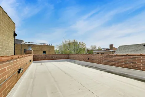 $1,950,000 | 3111 North Kenmore Avenue, Chicago, IL 60657
