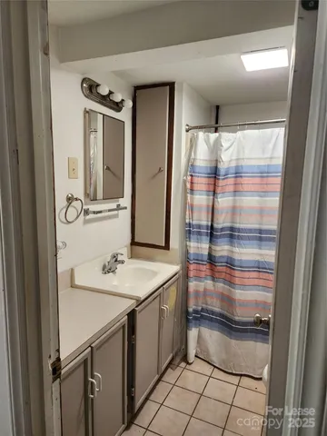 $1,195 | 435 Rankin Street Northwest, Lenoir, NC 28645