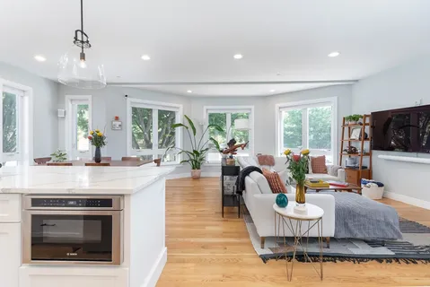 $875,000 | 3305-3309 Washington Street, Unit 201, Boston, MA 02130