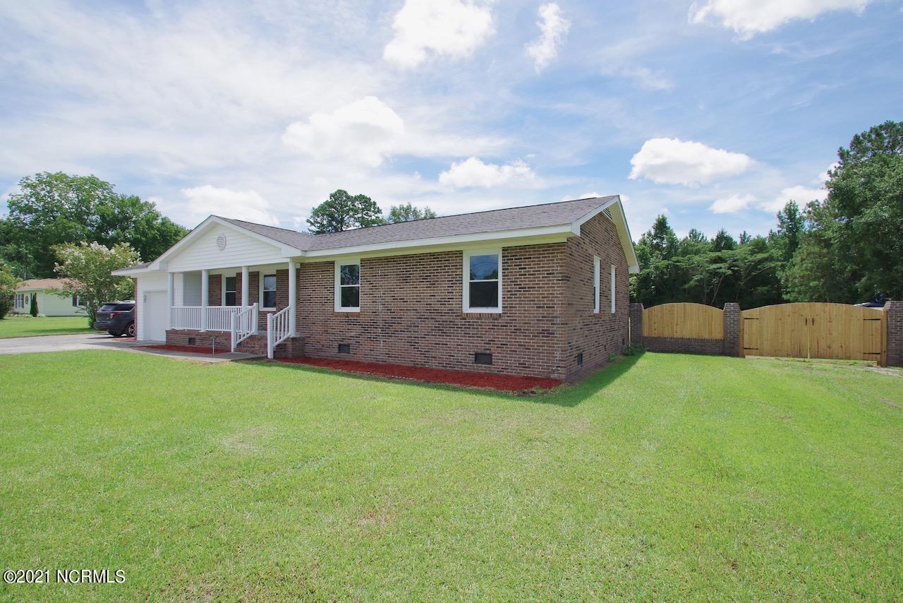 671 Lee's Chapel Road Pollocksville, NC 28573 - Photo 8 of 46 671 Lees Chapel Road