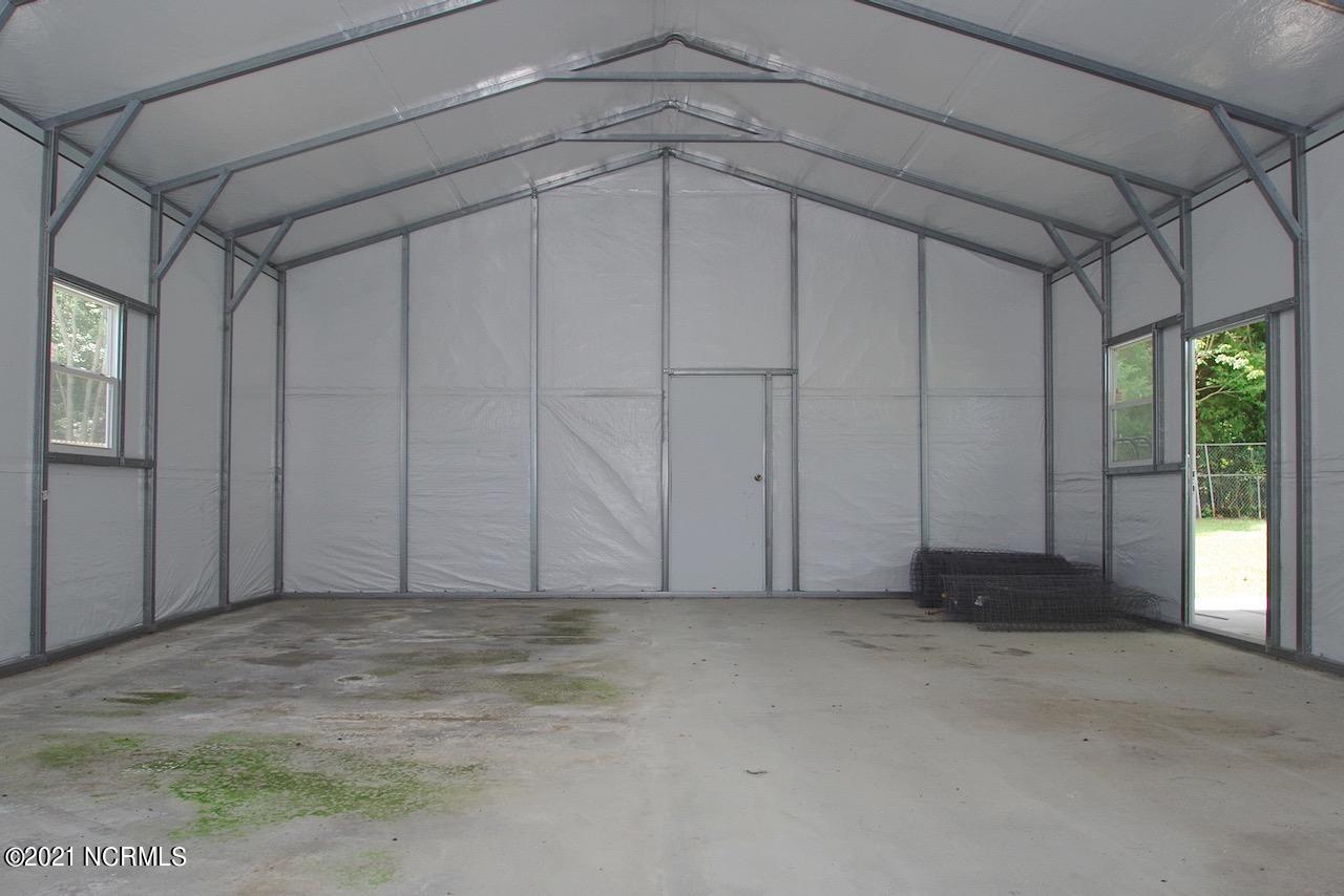 671 Lee's Chapel Road Pollocksville, NC 28573 - Photo 10 of 46 671 Lees Chapel Road
