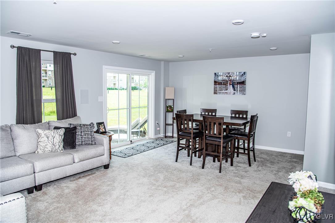 2316 Raya Way Easton, PA 18045 - Photo 5 of 35 Gallery Image 5