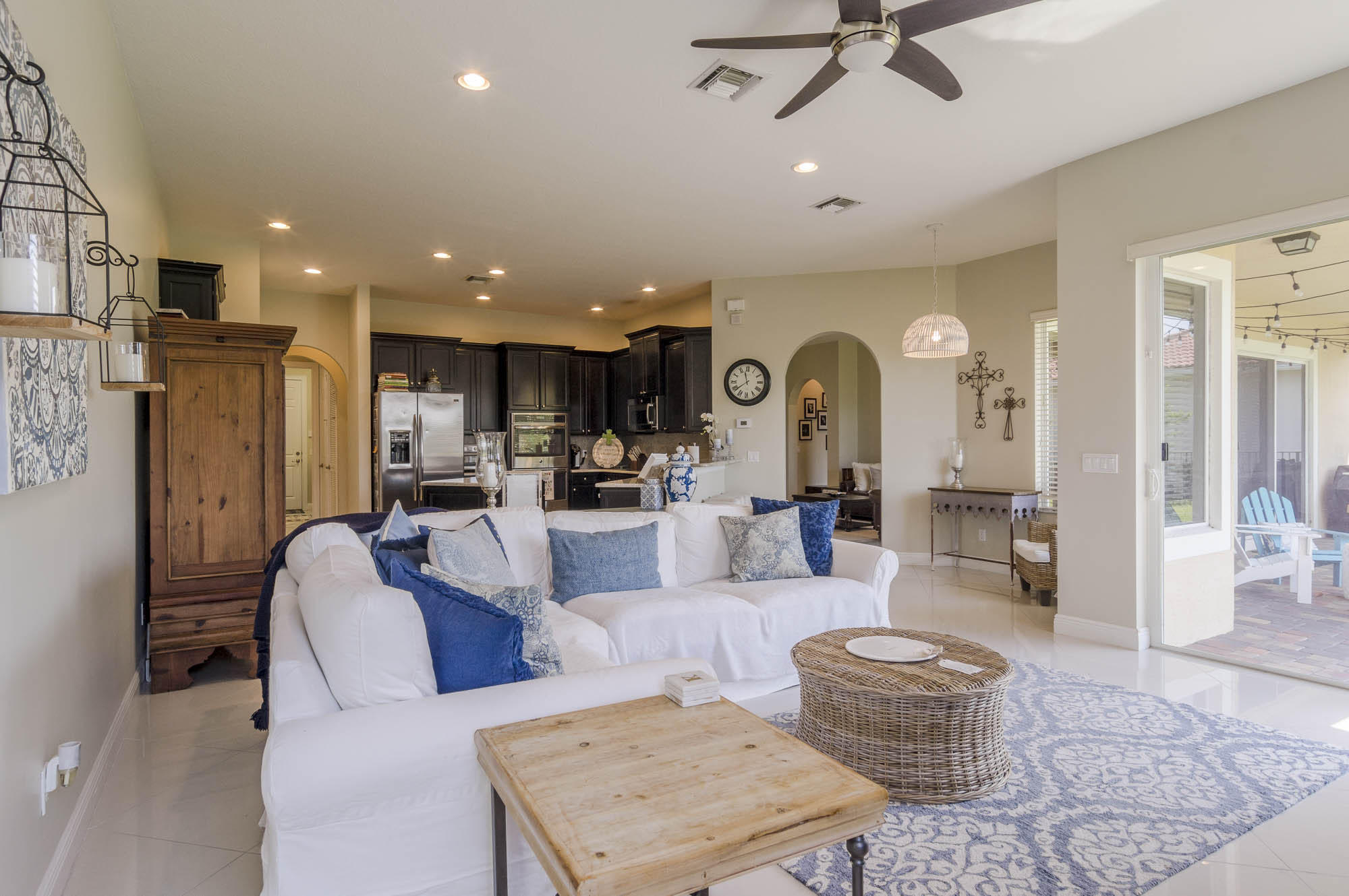 166 Citadel Circle Jupiter, FL 33458 - Photo 2 of 22 Family Room