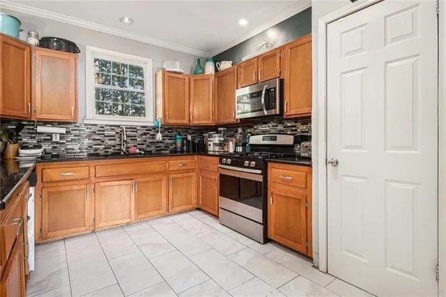 $400,000 | 3322 Hunters Hill Drive, Stonecrest, GA 30038