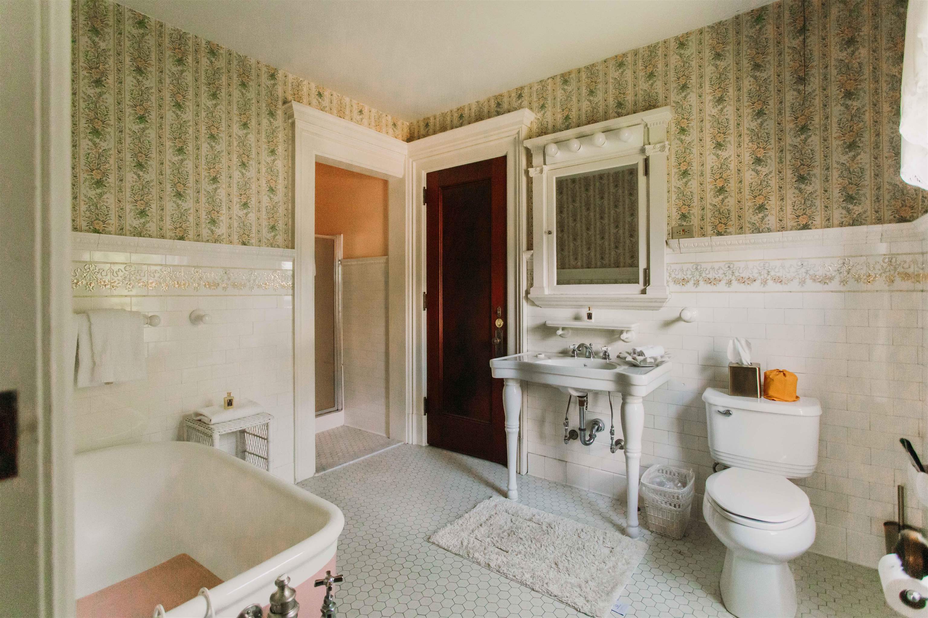 124 Elm Street Bennington, VT 05201 - Photo 15 of 25