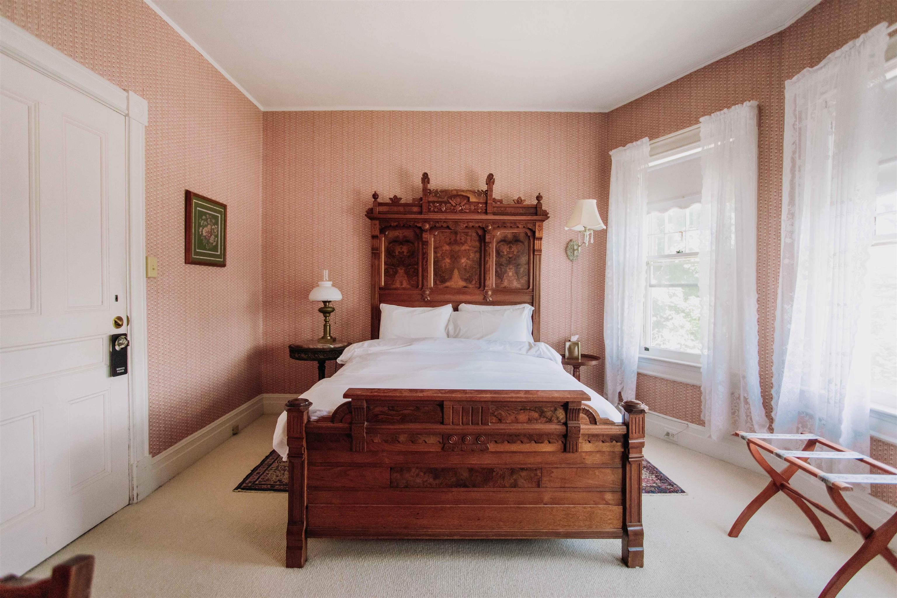 124 Elm Street Bennington, VT 05201 - Photo 18 of 25