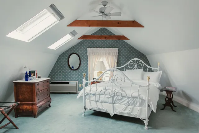 $975,000 | 124 Elm Street, Bennington, VT 05201