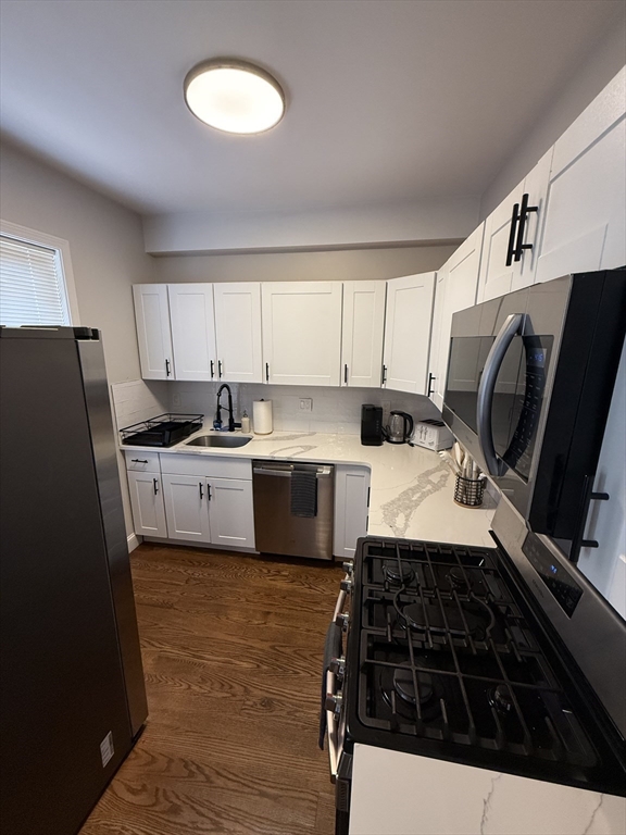 726 East 2nd Street, Unit 2 Boston, MA 02127 - Photo 2 of 16