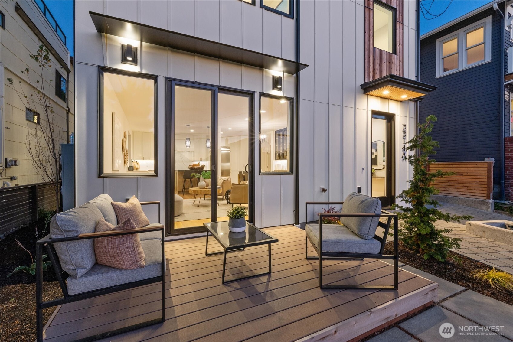 2214 Broadway East, Unit A Seattle, WA 98102 - Photo 12 of 33