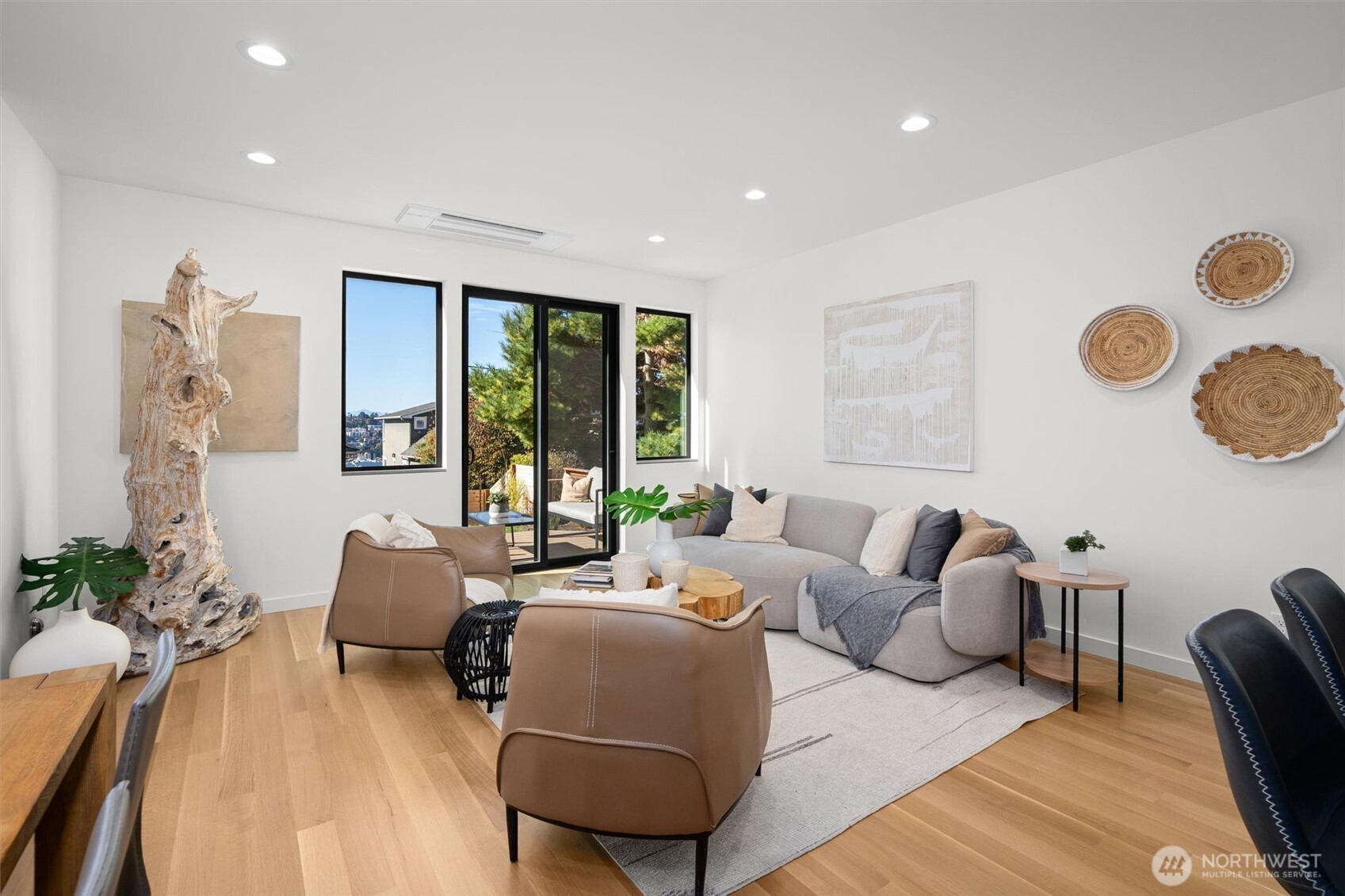 2214 Broadway East, Unit A Seattle, WA 98102 - Photo 14 of 33