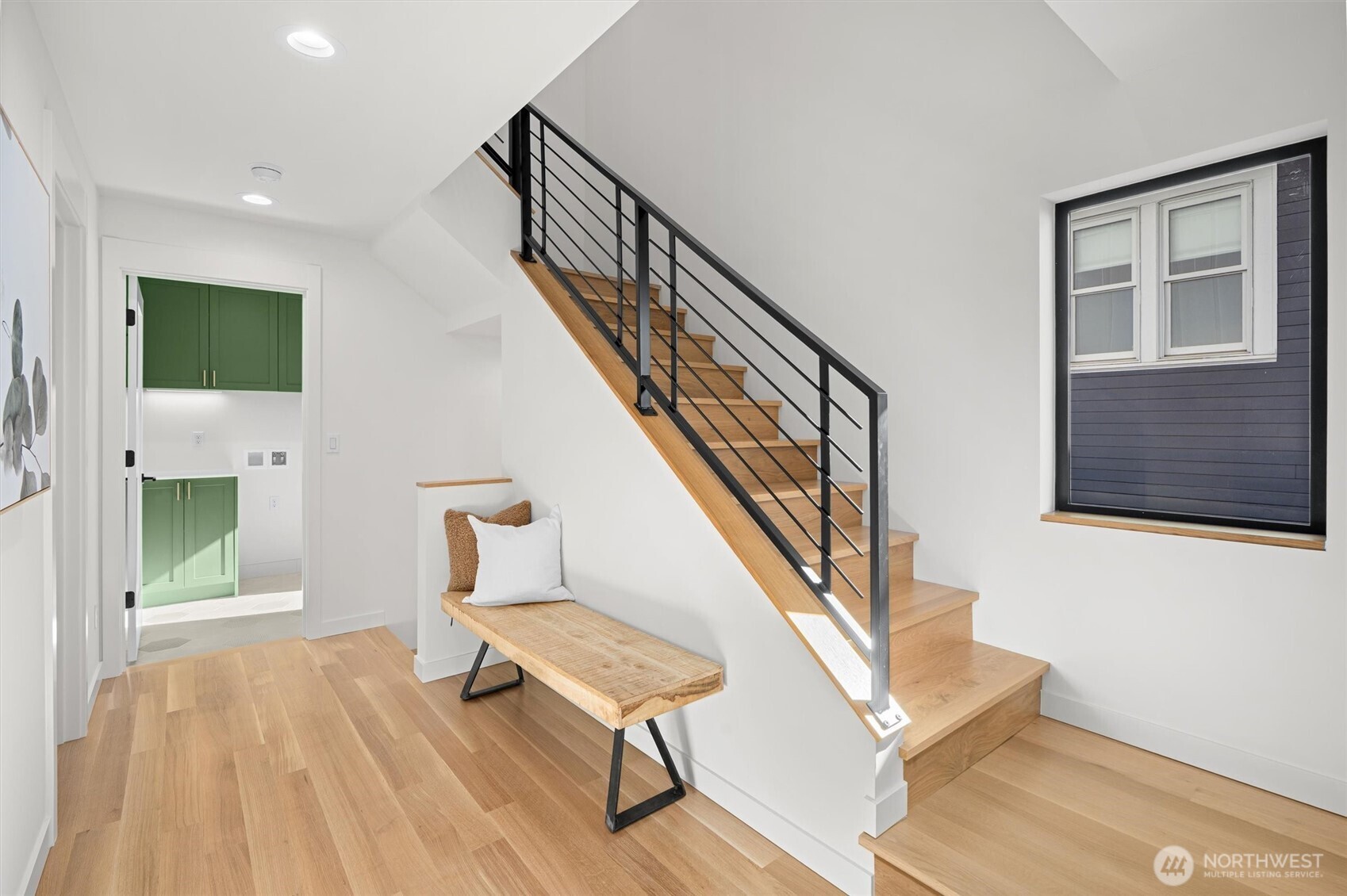 2214 Broadway East, Unit A Seattle, WA 98102 - Photo 15 of 33