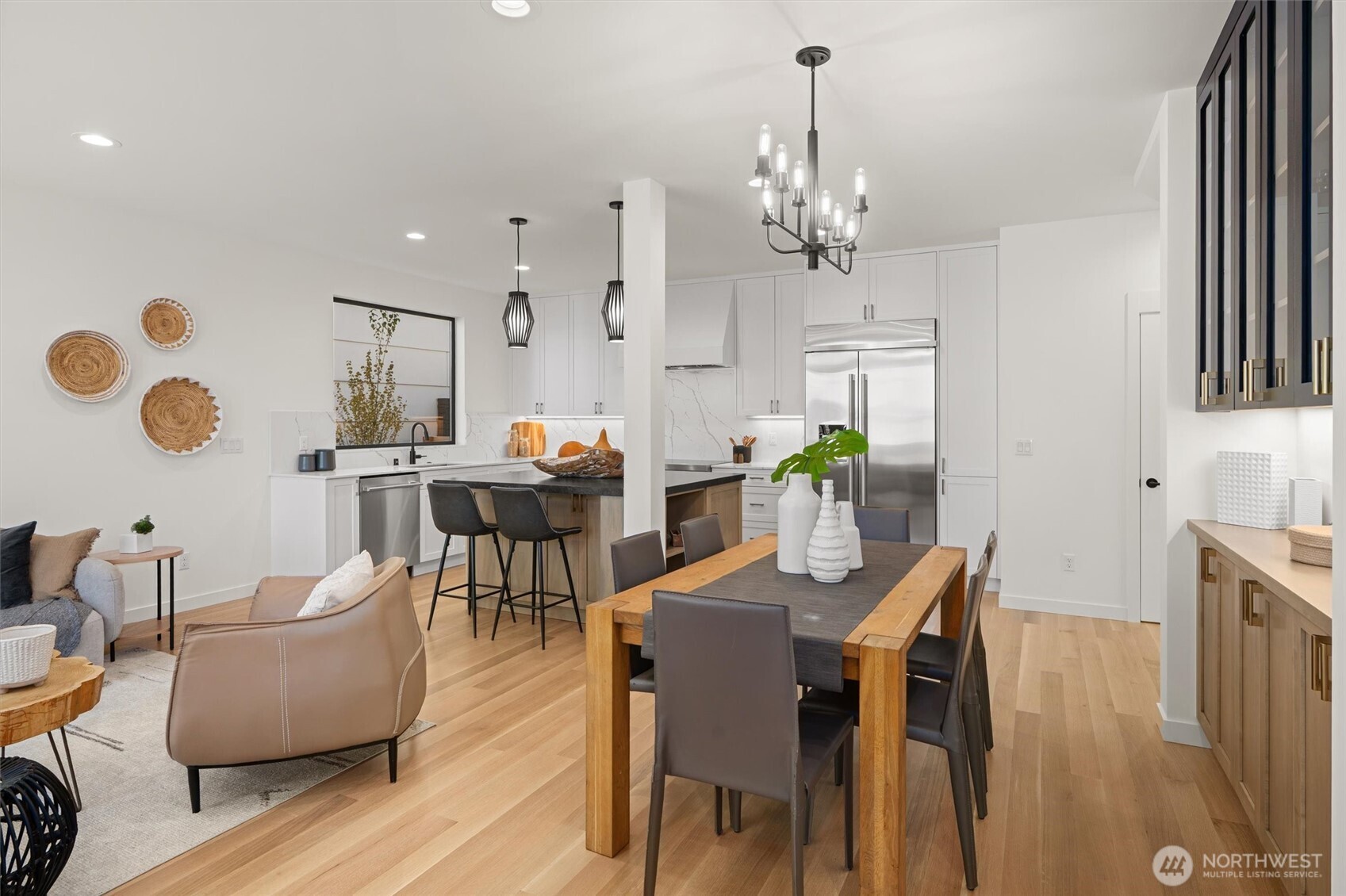 2214 Broadway East, Unit A Seattle, WA 98102 - Photo 10 of 33