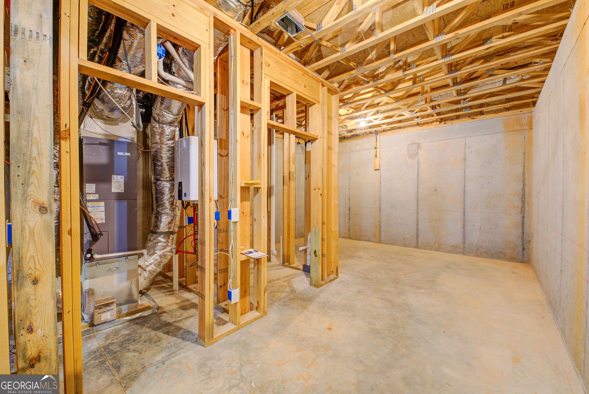 34 Living Waters Way, Unit 2F Clayton, GA 30525 - Photo 28 of 33