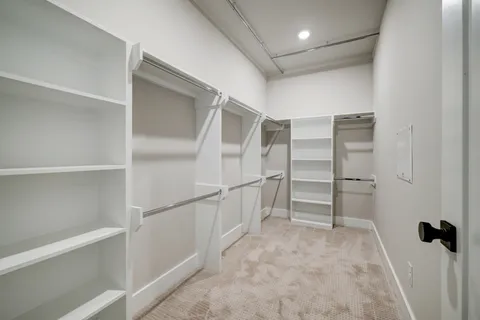 $2,350 | 5816 Francis Oak Lane, Houston, TX 77091