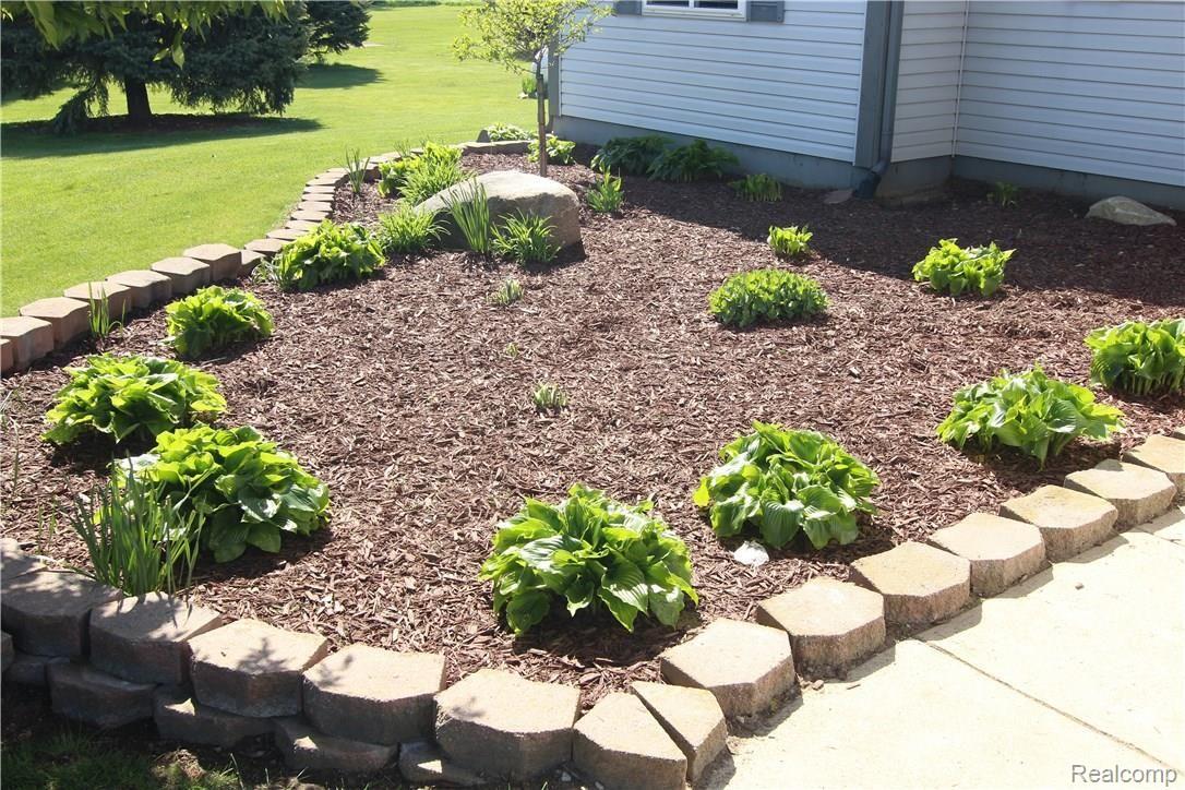 7872 Tubspring Road Almont, MI 48003 - Photo 10 of 52 IMG_0667.JPG