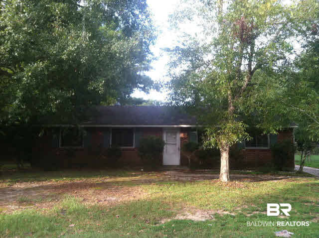 19 Elizabeth Avenue Mobile, AL 36611 - Photo 1 of 1