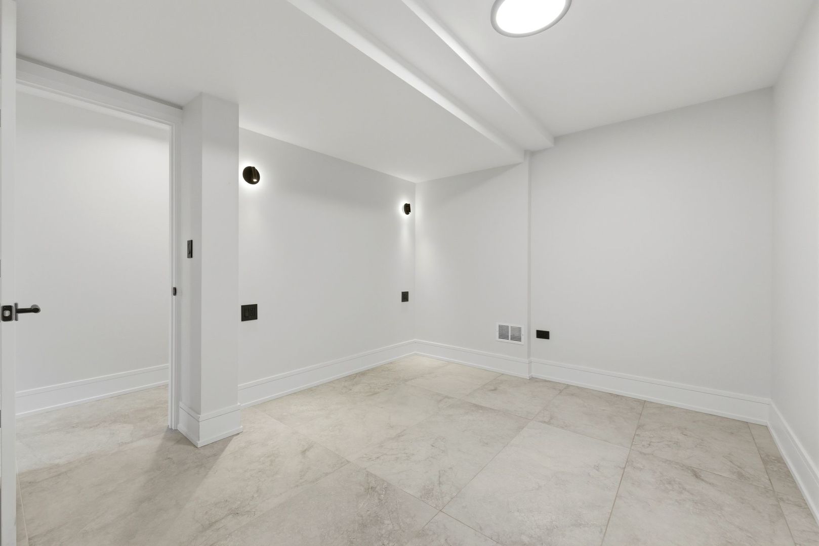5725 North Ridge Avenue Chicago, IL 60660 - Photo 51 of 60 Gallery Image 51
