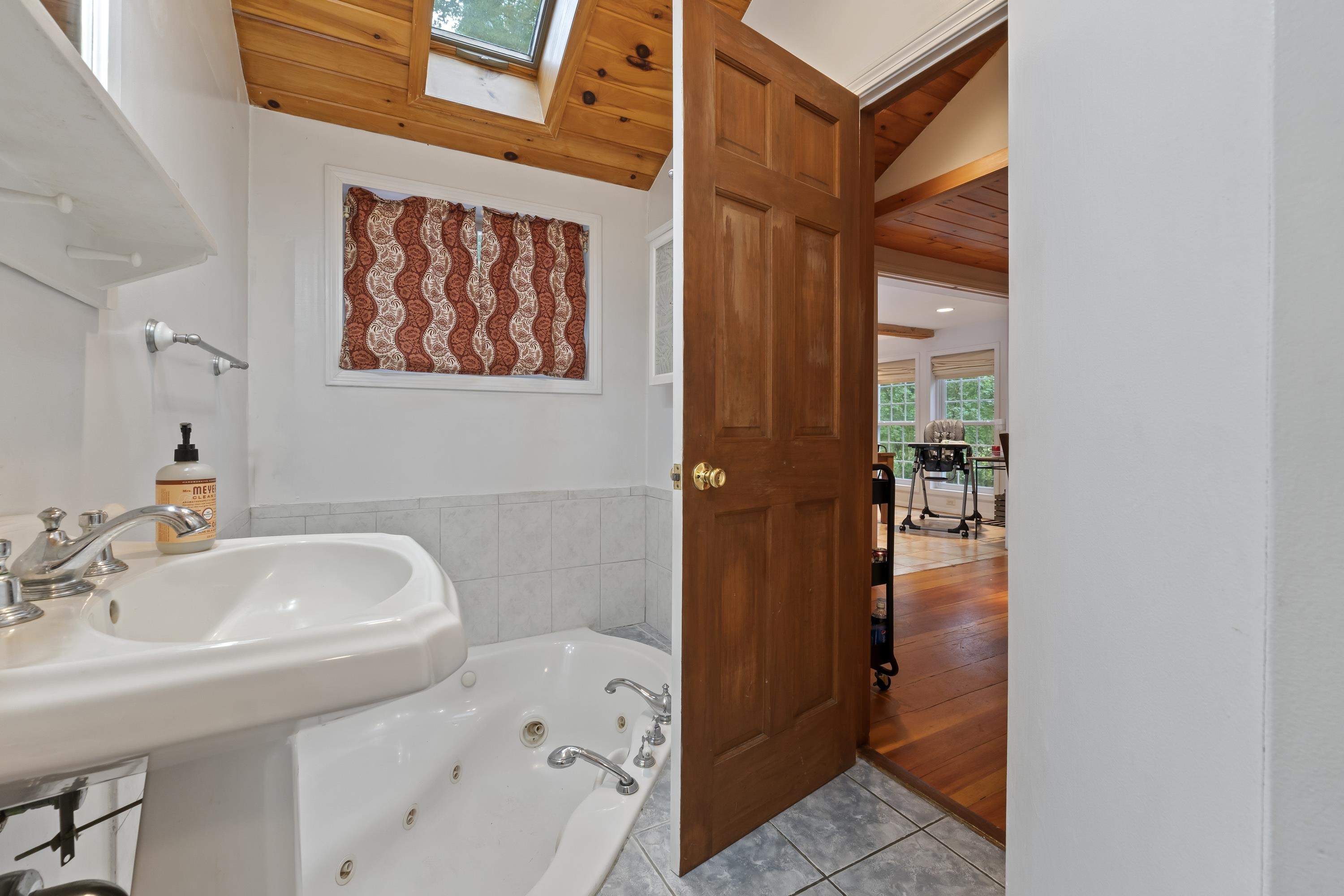 53 New Boston Road Francestown, NH 03043 - Photo 23 of 40 Gallery Image 23