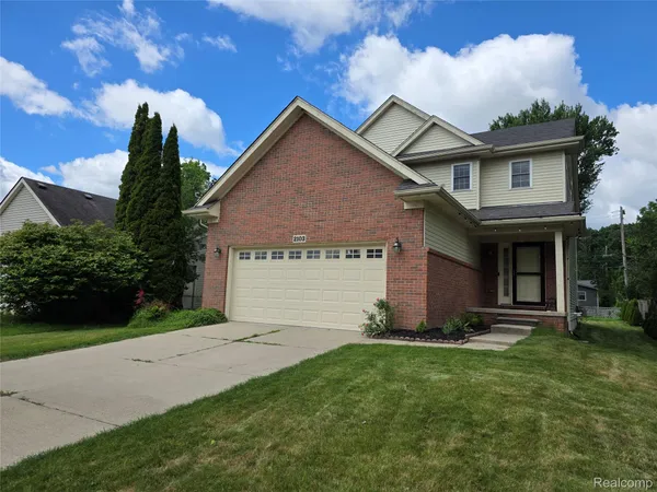 $4,000 | 2103 Enterprise Avenue, Troy, MI 48083