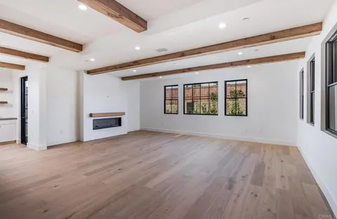 $4,800,000 | 832 Conestoga Court, Encinitas, CA 92024